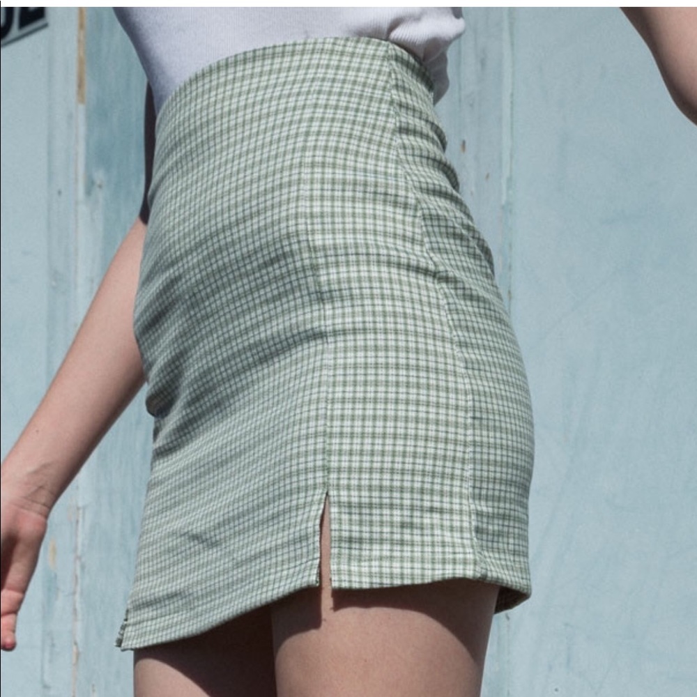 New with tags Brandy Melville CARA SKIRT